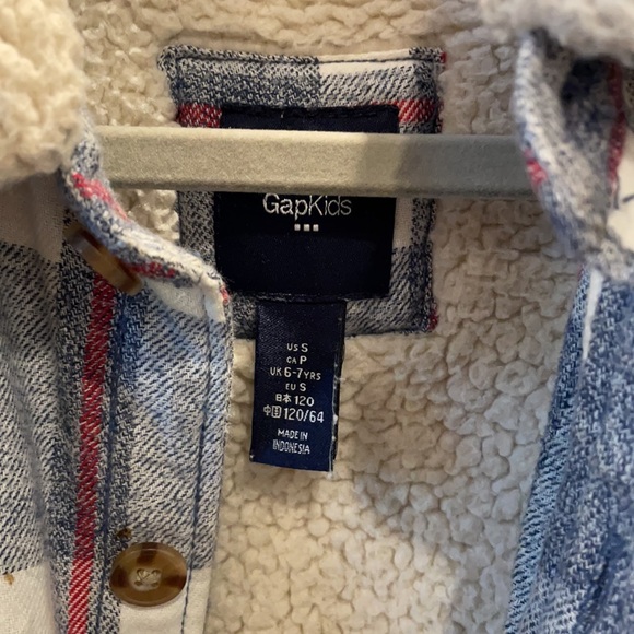 Gap Kids Plaid Sherling Jacket - Picture 2 of 4